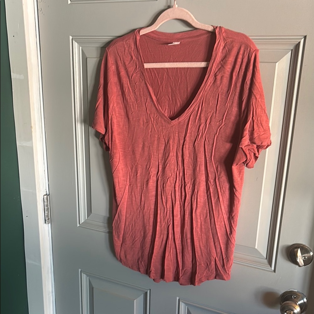 Relaxed Short Sleeve V-Neck T-Shirt - Picture 1 of 3